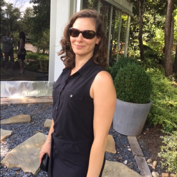 Meet your Posher, Jennifer - Picture 2 of 8